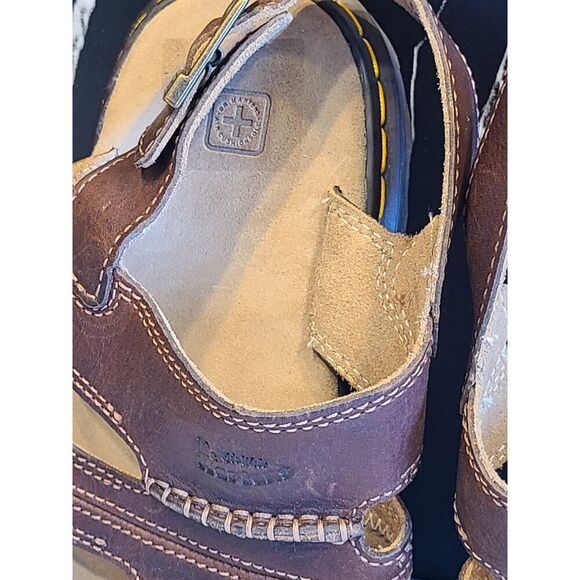 Dr. Martens Unisex 8B70 Y2K Brown Leather Fisherman Sandals Airwair | M 9/W 10 main image 11